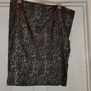 Worthington Lace Pencil Skirt